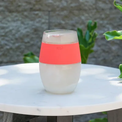 Wine FREEZE™ korallinpunaisena